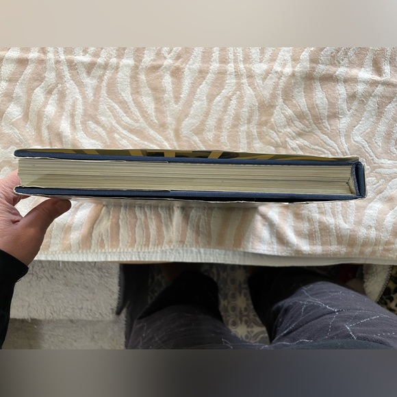 Vogue On The Edge 100 Years Of Vogue Hardcover Fashion Photography Book - Picture 15 of 16